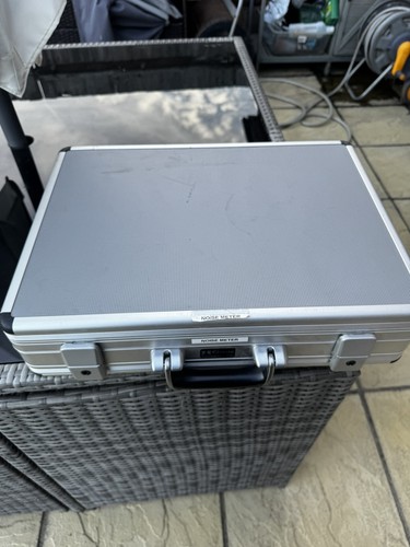 Cirrus 821b class sound - 1,